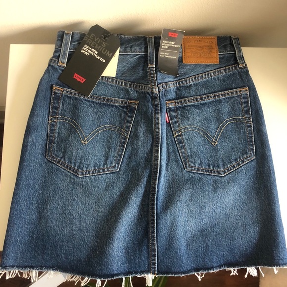 SOLD - Picture 2 of 5